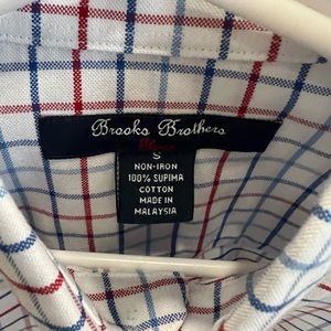 New with tags - Boys youth small button up shirt - Brooks Brothers.